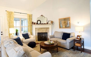 107 Lakes Dr S in Oxford, MS - Building Photo - Building Photo