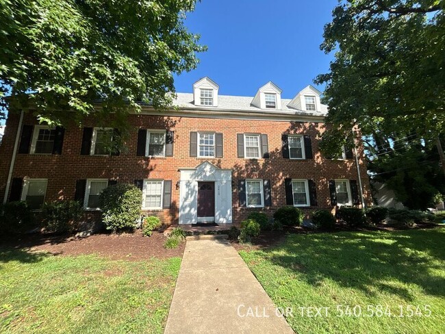 property at 2415 Longview Ave SW