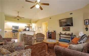 4414 SW 7th Pl in Cape Coral, FL - Building Photo - Building Photo