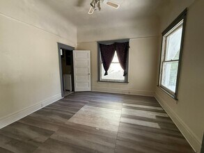 1123 N Commerce St in Stockton, CA - Building Photo - Building Photo