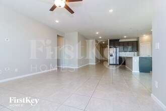 12454 W Gardenia Ct in Glendale, AZ - Building Photo - Building Photo