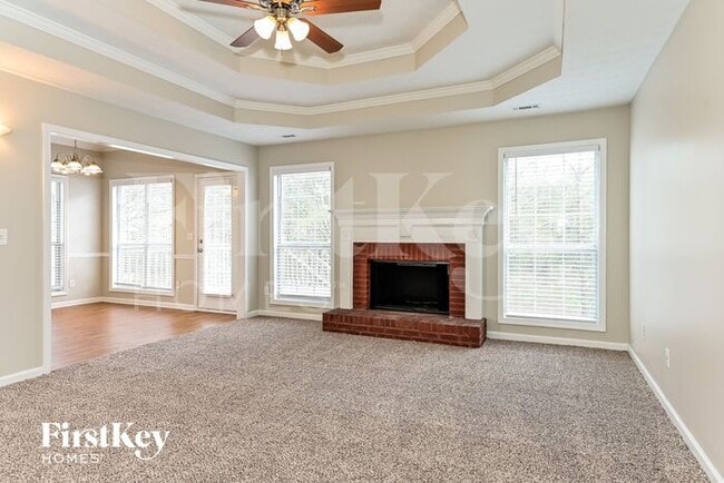 3496 Heathervale Way SW in Conyers, GA - Foto de edificio - Building Photo