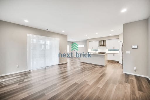 22939 Poplar Ave SE in Black Diamond, WA - Building Photo - Building Photo