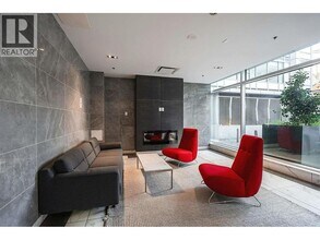 1283 Howe St in Vancouver, BC - Building Photo - Building Photo