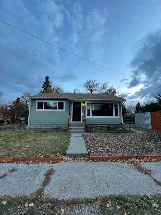 property at 1204 W Story St