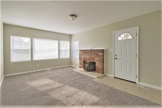 1620 N Main St in Monroe, NJ - Foto de edificio - Building Photo