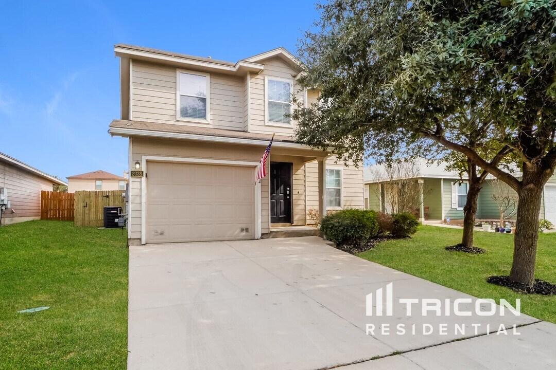 2338 Cloudbait View in Converse, TX - Building Photo