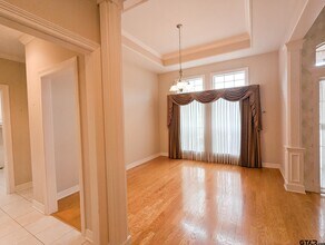 704 Shiloh Ridge St in Tyler, TX - Building Photo - Building Photo