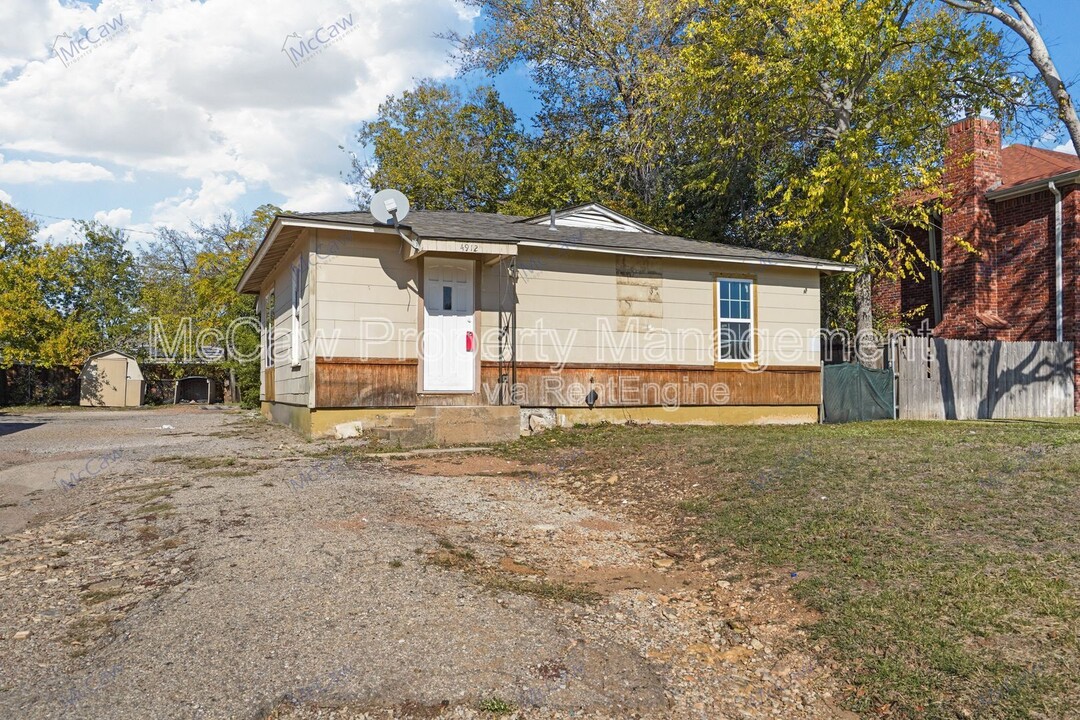 4914 Donnelly Ave in Fort Worth, TX - Building Photo