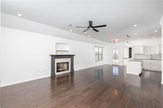 4405 W Anthem Dr in Fayetteville, AR - Building Photo - Building Photo