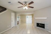 8727 Roaring Point Dr in Houston, TX - Building Photo - Building Photo