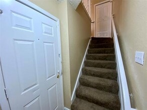 9823 Summerwood Cir in Dallas, TX - Building Photo - Building Photo