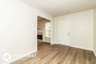 129 Rosewood Dr in Dallas, GA - Building Photo - Building Photo