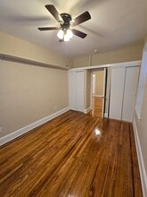 46 Kelly Pky, Unit 204 in Bayonne, NJ - Foto de edificio - Building Photo