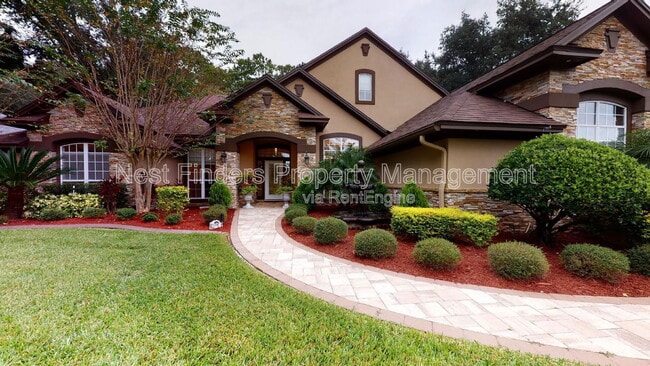 7911 Vineyard Lake Rd N in Jacksonville, FL - Building Photo - Building Photo