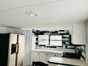 11709 SE 99th Ct in Belleview, FL - Building Photo - Building Photo