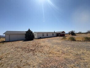 8101 Rockfort Rd in Hereford, AZ - Building Photo - Building Photo