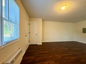 1442 Riverview Rd in Rock Hill, SC - Building Photo - Building Photo