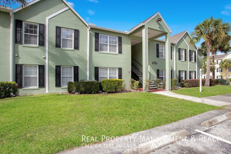 2053 Dixie Belle Dr in Orlando, FL - Building Photo