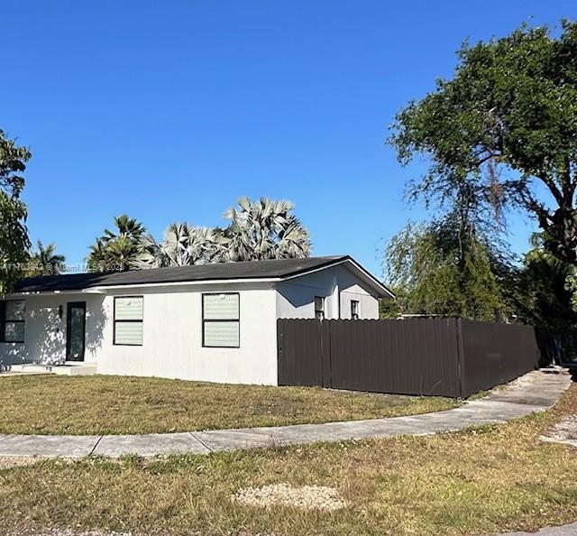19823 SW 119th Ct in Miami, FL - Building Photo - Building Photo
