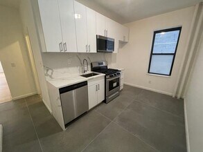 35 Rock St in Jersey City, NJ - Building Photo - Building Photo