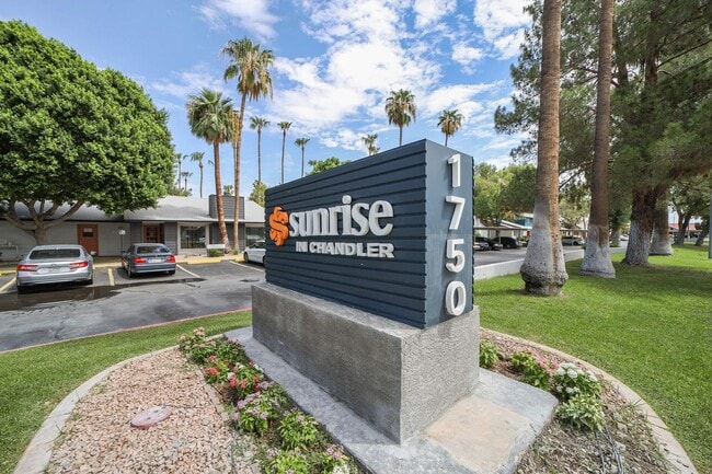 Sunrise in Chandler Apartments