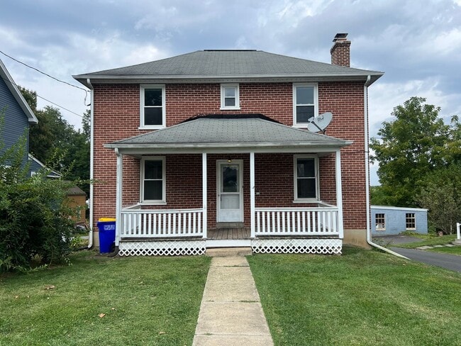 23 Blue Rock Rd in Millersville, PA - Building Photo - Building Photo