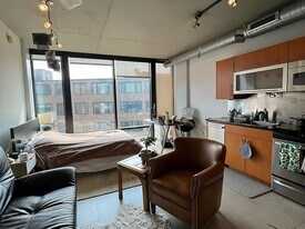 1133 14th St NW, Unit 905 in Washington, DC - Building Photo