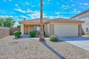 13101 W Indianola Ave in Litchfield Park, AZ - Building Photo