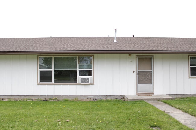 1115 E 2nd St in Emmett, ID - Building Photo - Building Photo