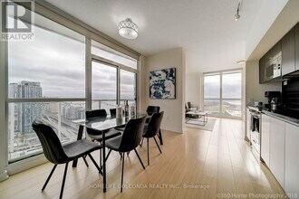 85-4385 Queens Wharf Rd in Toronto, ON - Building Photo - Building Photo
