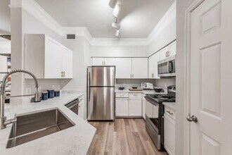 11698 Kirkholm Dr in Houston, TX - Building Photo - Building Photo