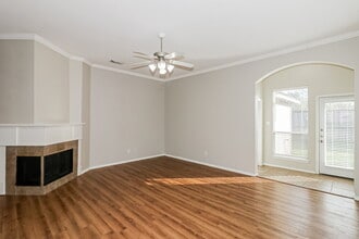 17223 Verdant Willow Way in Houston, TX - Building Photo - Building Photo