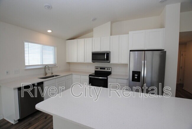 469 Red Dahlia Ln in Jacksonville, FL - Building Photo - Building Photo
