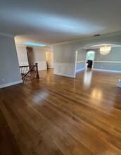 74 Ardell Rd in Bronxville, NY - Building Photo - Building Photo