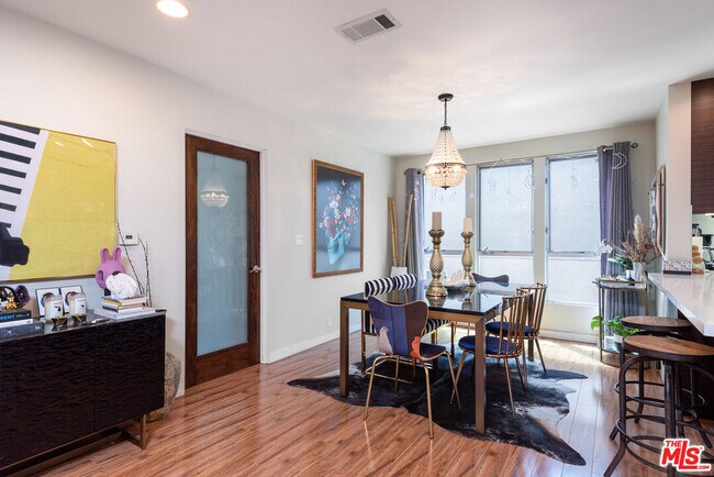 1620 Malcolm Ave in Los Angeles, CA - Building Photo - Building Photo