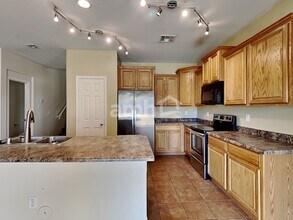 99 S 165th Dr in Goodyear, AZ - Building Photo - Building Photo