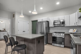 The Hendrey in Salt Lake City, UT - Building Photo