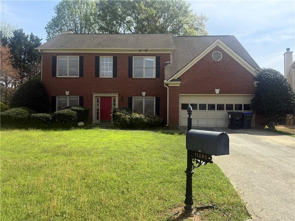 11295 Findley Chase Ct in Duluth, GA - Building Photo