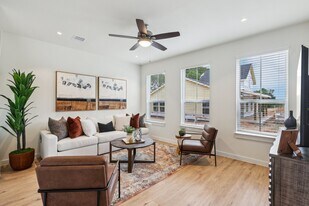 631 Canvas Ave in Fulshear, TX - Building Photo