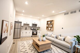6027 Pine St in Philadelphia, PA - Building Photo