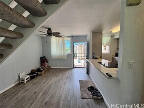 94-364-364 Hokuala St in Mililani, HI - Foto de edificio - Building Photo