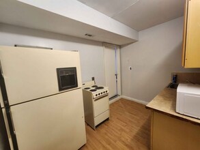 46704 Sandalwood Square in Sterling, VA - Building Photo - Building Photo