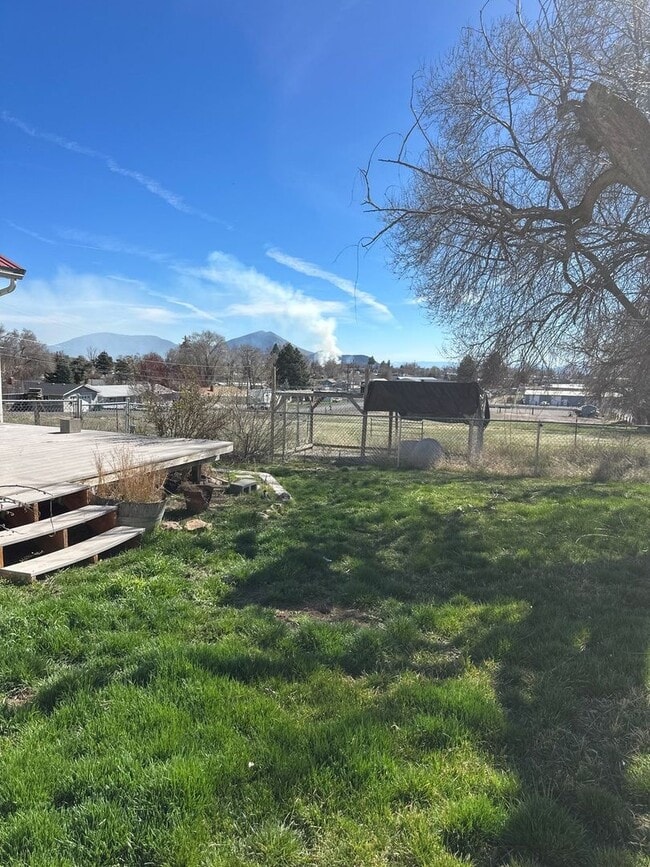 2800 Watson St in Klamath Falls, OR - Building Photo - Building Photo