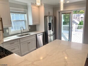 46 Elm Rd in Caldwell, NJ - Building Photo - Building Photo