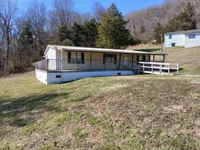 251 Flat Creek Ln in Blountville, TN - Building Photo - Building Photo