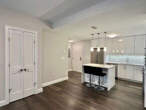 771 Harrison Ave in Boston, MA - Foto de edificio - Building Photo