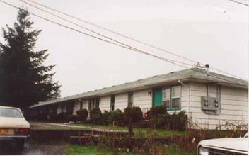 7319-7399 SE Evergreen St in Portland, OR - Building Photo - Building Photo