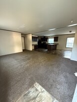 57 Dunlap Cir in Oxford, MI - Building Photo