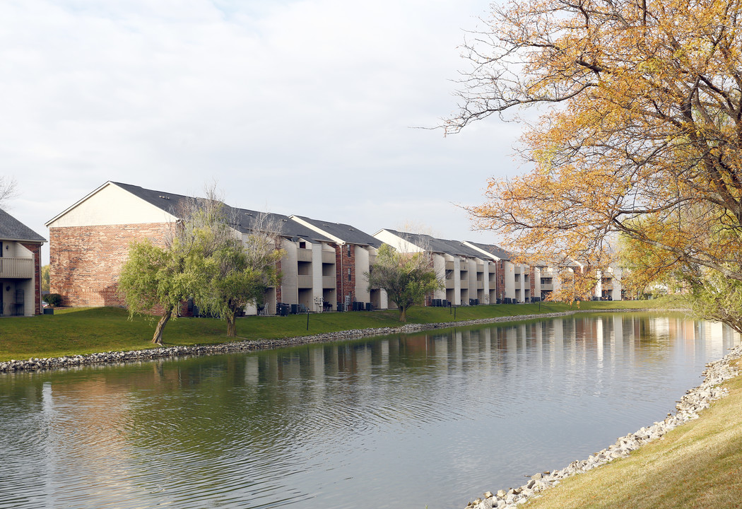 Willow Glen East in Indianapolis, IN - Foto de edificio